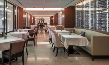 <p>Мебельная фабрика «Альтерна» работает на рынке мебели с 1998 года. За это время компания  продемонстрировала стабильный и уверенный рост, пройдя стадию поэтапного развития от продавца мебели до ее производителя.
</p>