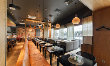 <p>Наш подход к делу</p><p>Мы профессиональная команда поваров и официантов<br>делаем все на высшем уровне<br>Быстрые сроки приготовления и доставки<br>Индивидуальный подход к каждому клиенту,<br>меню на ваш выбор<br>В приготовлении блюд мы всегда  используем<br>свежие и экологически чистые продукты<br>Вы экономите свое время, потому что мы используем<br>только передовые технологии</p>