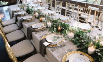 <p>Наш мебельный магазин стабильно работает в Омске более 20 лет.</p><p>Сегодня в магазине представлена только качественная и недорогая мебель от Омских и других российских производителей. Со всеми фабриками мы работаем напрямую, и гарантируем самые низкие цены на товары и максимальный контроль качества продукции. Качество мебели подтверждено сертификатами соответствия.<br>Высокое качество продукции обеспечивается за счет использования высококачественных материалов и комплектующих российских и зарубежных производителей, соответствующих специальным требованиям производства и прошедшим строгий входной контроль качества.</p>