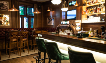 <p>Мебельная фабрика «Мечта» - это надёжное и динамически развивающееся предприятие которое более 10 лет специализируется на серийном производстве мягкой и корпусной мебели для дома и офиса.</p><p>Дизайнеры фабрики «Мечта» (Омск), разрабатывая мебель, ориентируются на новейшие тенденции европейской мебельной промышленности. </p><p>Это позволяет создавать изделия, которые соответствуют современным представлениям об эстетике и функциональных возможностях. С такой мебелью ваш дом или офис моментально становятся стильными и привлекают внимание.</p><p>Благодаря сравнительно невысокой стоимости изделия фабрики доступны большинству потребителей в России. </p><p>Мы предлагаем качественную продукцию по адекватным ценам, уверенно гарантируем ее долговечность и надежность.</p>