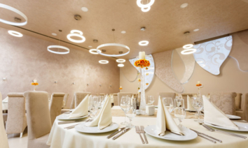 <p>Мебельная фабрика Гермес & АГРИ основана в 2011 году. Мы производим и продаем кухни, шкафы купе, столы, стулья, спальни, гостиные, гардеробные, прихожие, мягкую мебель, обеденные зоны, офисную мебель и многое другое. Одним из направлений деятельности компании является импорт мебели из Индонезии, Китая, Италии, Франции, Америки.</p><p>Мы располагаем современной высокопроизводительной линией производства Италии и Германии на площади более 2000 м. Специалисты компании имеют опыт работы от 6 до 30 лет. Наша компания активно работаем с дизайнерами и дизайн-студиями России,Италии и Франции. Мы гарантируем качество и невысокую стоимость нашей продукции.<br> На нашем сайте вы можете выбрать понравившуюся модель выбрать цвет, материал, и мы изготовим, доставим и соберем заказ на вашем объекте. В производстве нашей продукции мы используем только качественные и проверенные материалы. Только у нас весь спектр услуг для обустройства мебели это натяжные потолки, мебель, шторы, покрывала, стройка и ремонт. 100 реализованных проектов работаем в кредит через банки, можно рассчитаться по безналичному расчету. Гарантия на товары 1 год.</p>