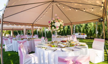 <p>Samara Plenka Dekor – специализированный интернет-магазин с персональным обслуживанием клиентов. Каждый покупатель заказывает изделие по своим параметрам и предпочтениям, выбирает вариант оплаты и способ доставки. Это возможно, благодаря большому ассортименту гибкого стекла и универсальности сервиса.</p>