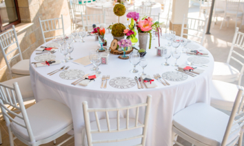 <p>СоюзРегионПоставка – российский производитель мебели на металлокаркасе для ресторанного бизнеса и бытового назначения.</p><p>Производимая продукция: Металлические стулья, столы, вешалки, барные стулья.<br>Продукция предназначена для использования в общественных помещениях различного назначения: в барах и офисах, ресторанах и залах игровых автоматов, в школах и клубах, в гостиных и столовых.<br>Наша компания одна из крупнейших в Северо-западном регионе, с большим опытом производства надёжной отечественной продукции.<br>Мы заинтересованы в её развитии с учётом современных тенденций и приглашаем вас к сотрудничеству.</p>