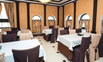 <p>Фабрика мебели основана в 2000 году в городе Березники, Пермского края. Производство мебели для дома, школ, мебели для офиса  ведется на импортном автоматизированном оборудовании квалифицированными кадрами. </p><p>Основные направления деятельности "Триада" - серийное производство корпусной мебели и изготовление мебели на заказ по индивидуальным дизайн-проектам. Мебельная фабрика осуществляет поставку мебели "под ключ": доставка мебели, сборка, монтаж и комплектация сопутствующими товарами.<br>Один из аспектов успешной деятельности ООО ПФ "Триада" - использование в производстве высококачественной ламинированной плиты марки "Lamarty" Сыктывкарского Фанерного Завода и фурнитуры различных производителей, проверенной временем.<br>ИНТЕРНЕТ-МАГАЗИН МЕБЕЛИ ТРИАДА - ШИРОКИЙ АССОРТИМЕНТ<br>Наш интернет-магазин сотрудничает с мебельными магазинами в г. Пермь и городах Пермского края. Наша мебельная продукция представлена в г. Екатеринбург, городах Свердловской области и других регионах РФ. <br>Нашим Партнерам мы предлагаем индивидуальный подход, систему лояльности, информационную поддержку.<br>Приобрести мебель от производителя и сопутствующие товары можно в нашем интернет магазине. Оплатить заказ мебели, можно не отходя от компьютера или через мобильные устройства, с помощью электронных платежей через сервис ROBOKASSA.<br>Благодаря оптимальному соотношению цены и качества наша продукция пользуется устойчивым спросом. Ассортимент постоянно обновляется, учитывая современные тенденции.</p>